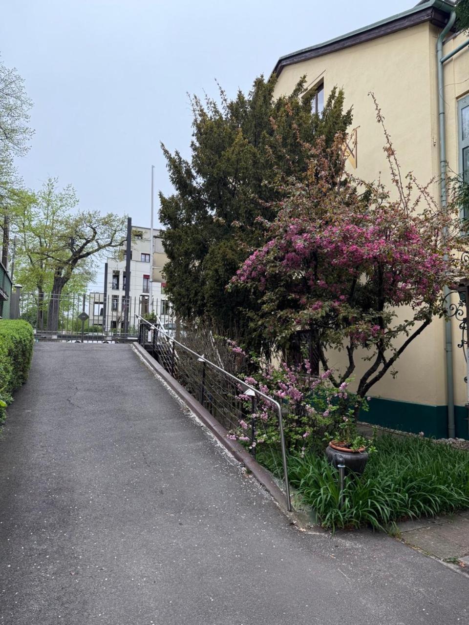 Pension am Tiefen See Potsdam Exterior foto